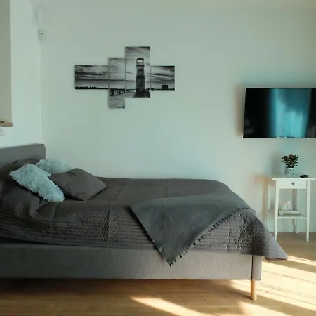 Apartment 33balticblue